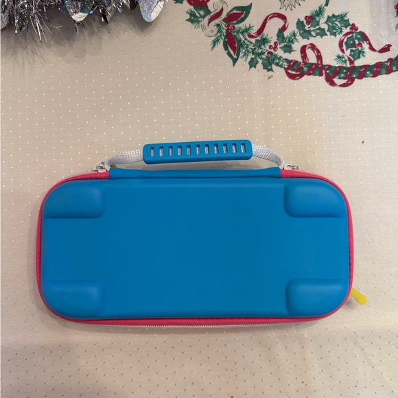 Brand New Kirby Nintendo Switch Lite Case - Picture 2 of 4